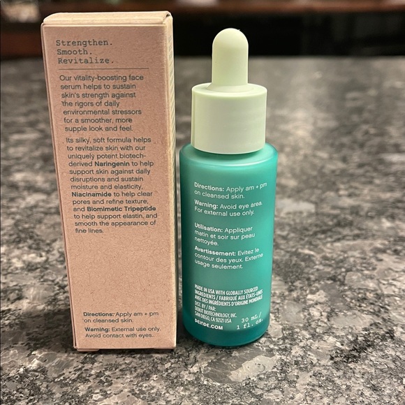 DEINDE Skin-Strengthening Serum targets all 5 signs of aging for all skin types - Picture 8 of 10